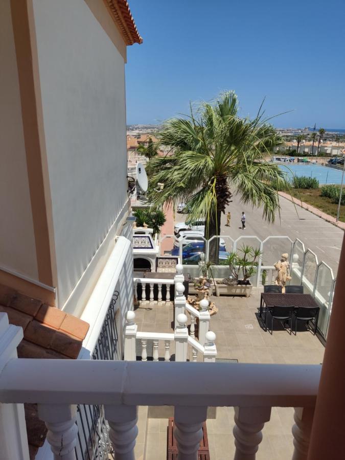 Confortable Apartamento Con Vistas Al Mar Torrevieja Exteriér fotografie
