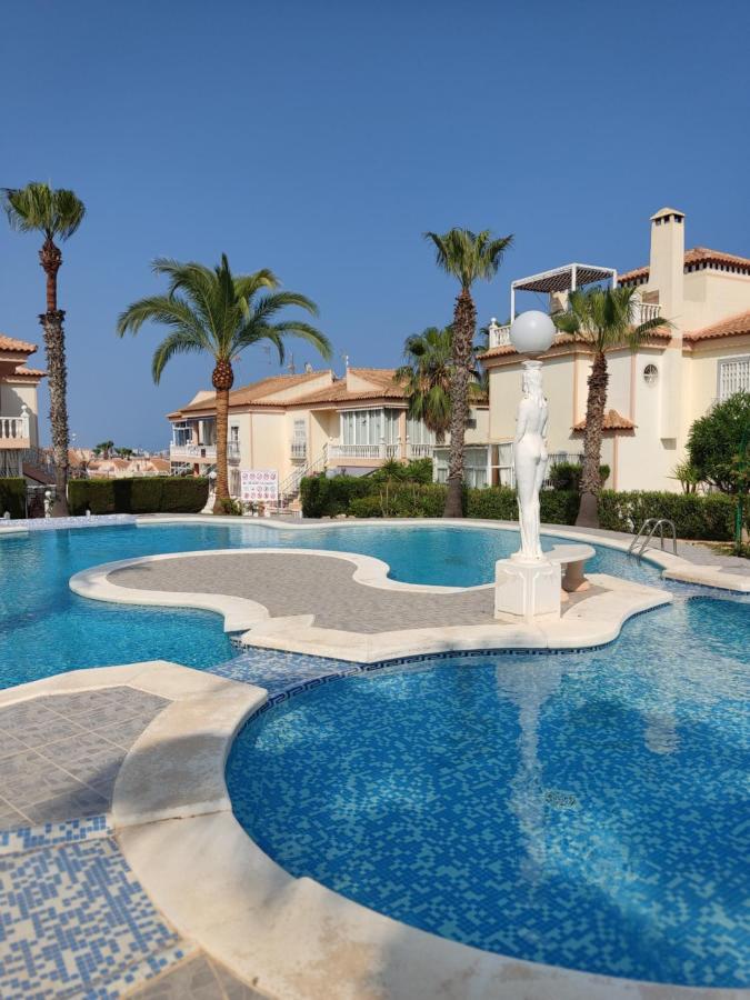Confortable Apartamento Con Vistas Al Mar Torrevieja Exteriér fotografie